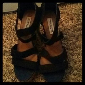 Black Steve madden wedges